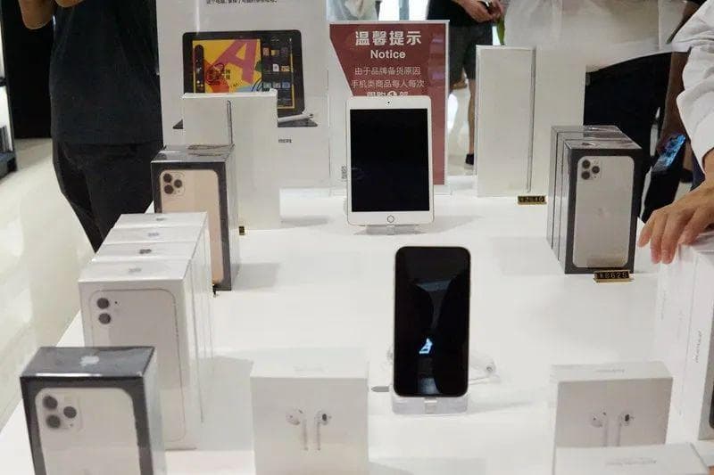 海南免税新政：化妆品每人每次限购30件，手机限购4件