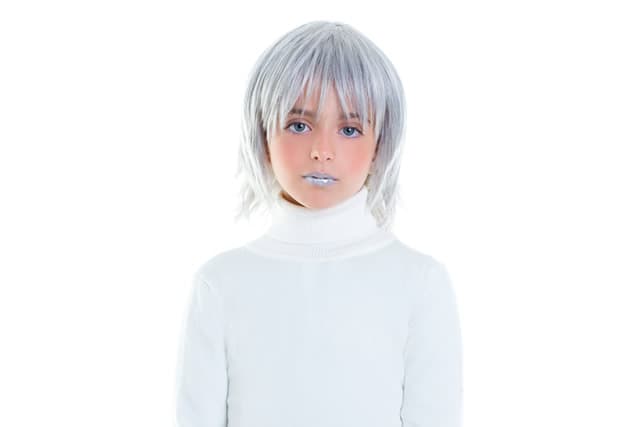 少年白发是什么原因导致？能治好吗？