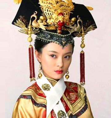 从《甄嬛传》到《如懿传》：后宫妃嫔形象的演变与社会文化变迁