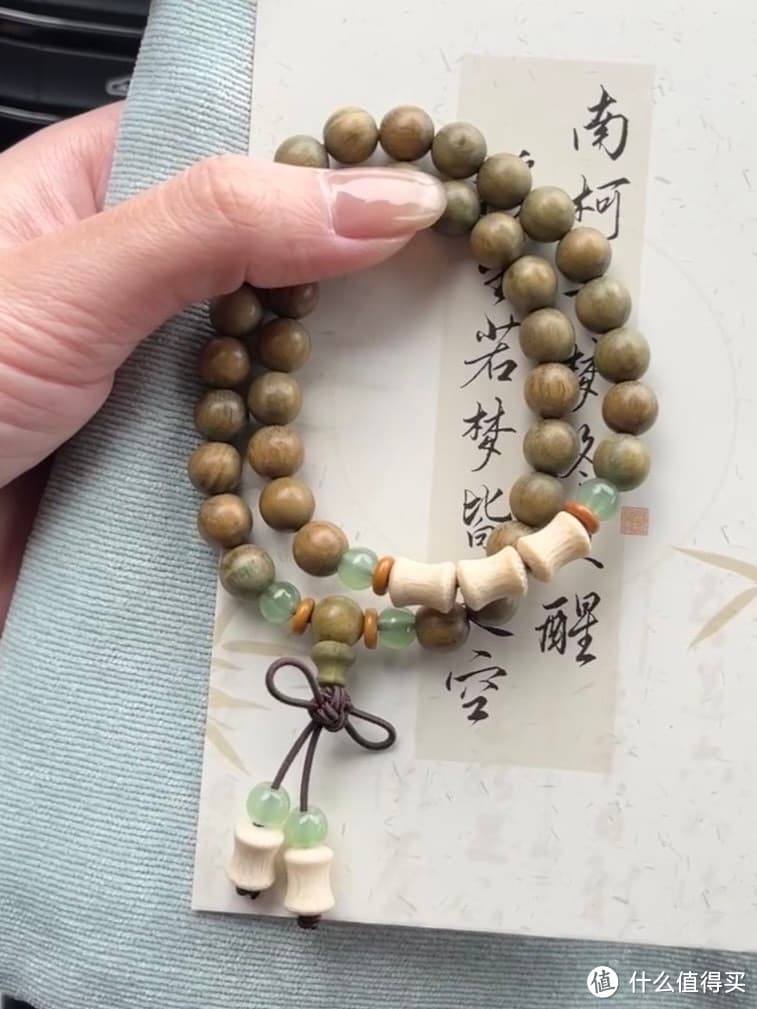 檀木手串的盘玩秘诀