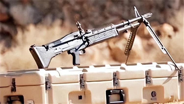 它是步兵重火力代名词 美国M60通用机枪 号称兰博最可靠伙伴