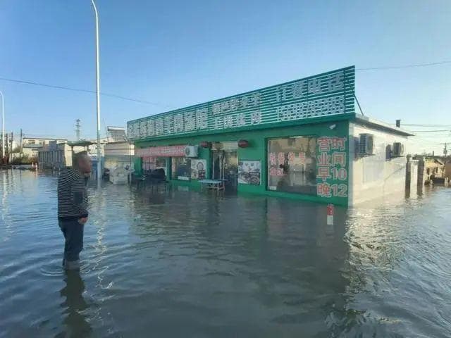 多地突发海水倒灌！“三十年没见过这么大潮水”