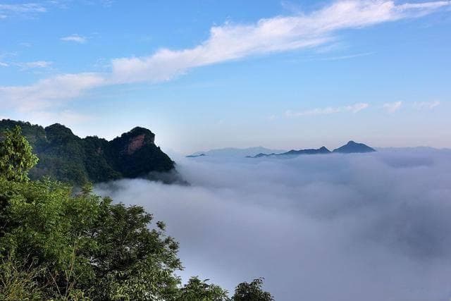 齐云山十大景点全攻略：自然人文尽收眼底，南酸枣糕伴你同行