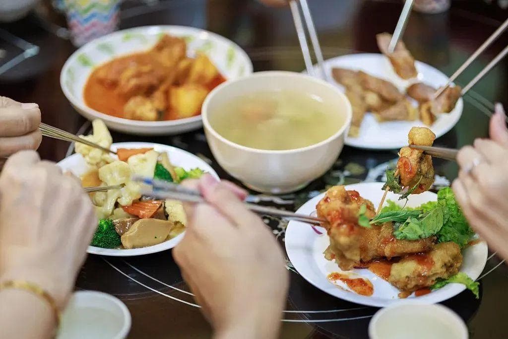 过年的隔夜菜，到底能不能吃？