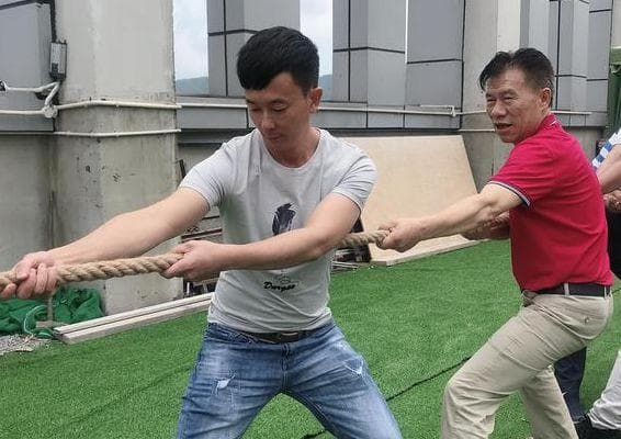 拔河技巧全攻略：站位、握绳、身体姿势详解