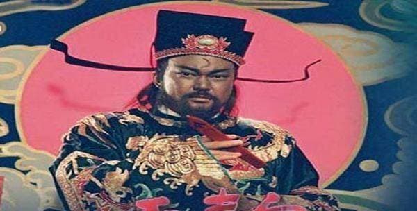 《包青天》原来真的是个眉目清秀的白净书生，后来为什么变黑了？