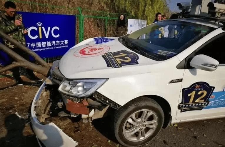 智能汽车时代来临，法律如何跟上"智能驾驶"的步伐？