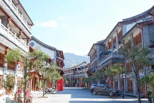 客流骤减，营收减半，为什么进店顾客越来越少？