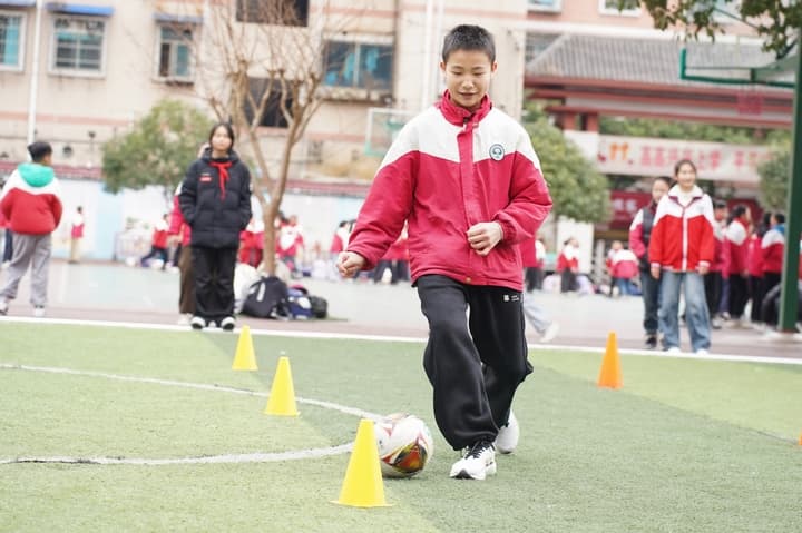 桐梓：校园体育活动“加时” 助力学生健康成长