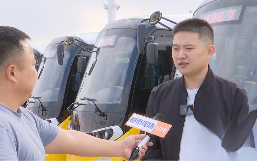 手机下单 随叫随到！鹰潭市率先在江西推出网约公交车服务