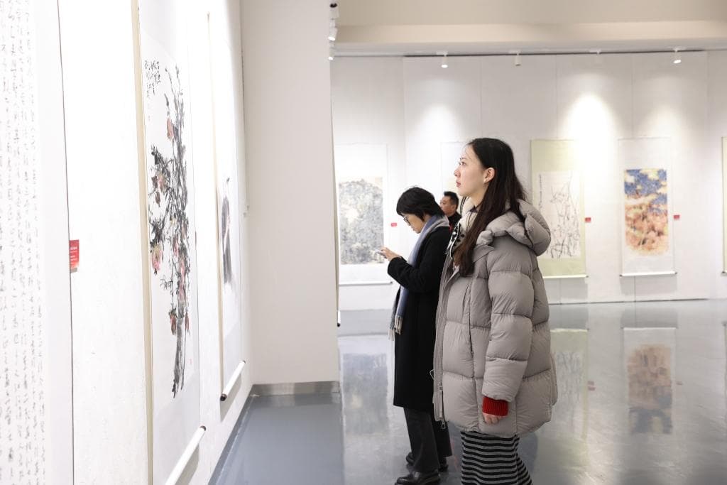 挥毫泼墨庆元宵，近80名书画艺术家齐聚上海松江