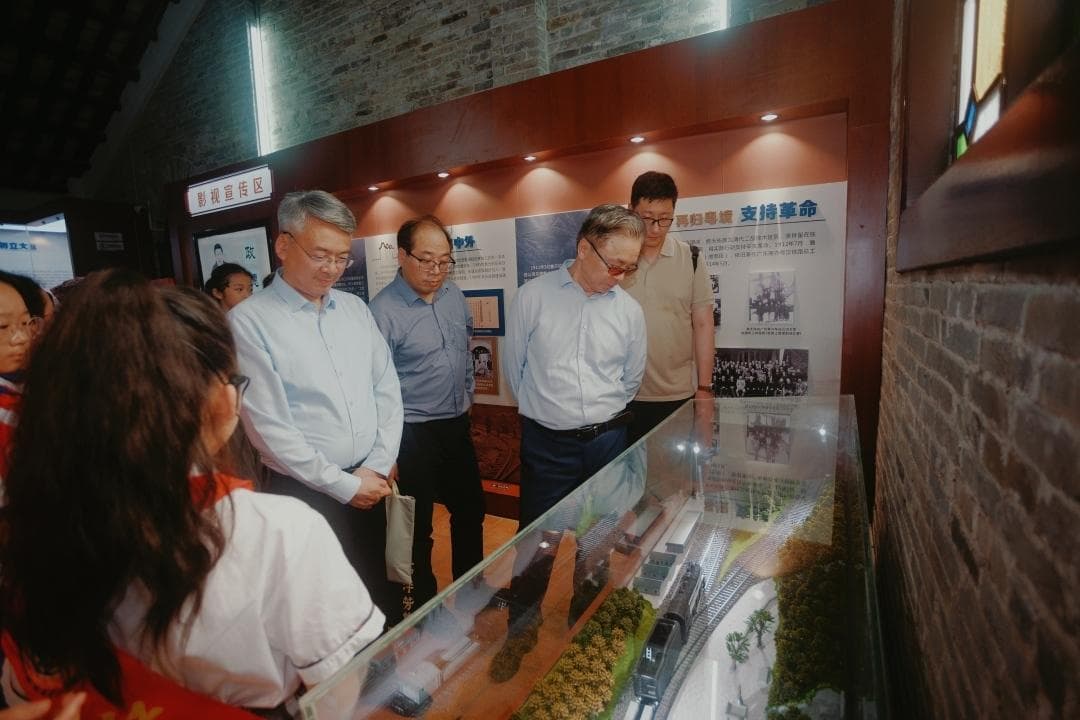 传承天佑精神，缅怀铁路先贤！纪念詹天佑先生诞辰163周年活动举行