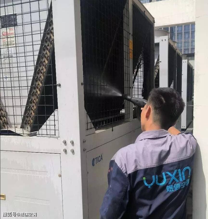 冷凝器翅片怎么清洗？有哪些注意事项