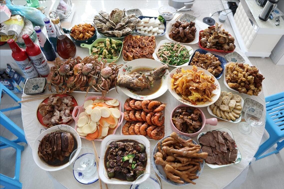 准备年夜饭，提前做好5道菜放冰箱，重新上锅蒸后更香，节省时间