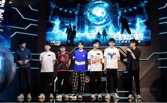 “绝悟”不断进化背后，《王者荣耀》成AI研究热土
