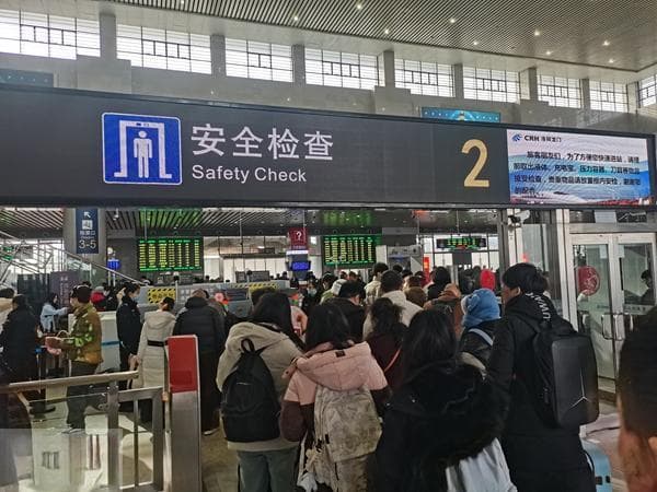 这些东西不能带上火车！春运出行必看