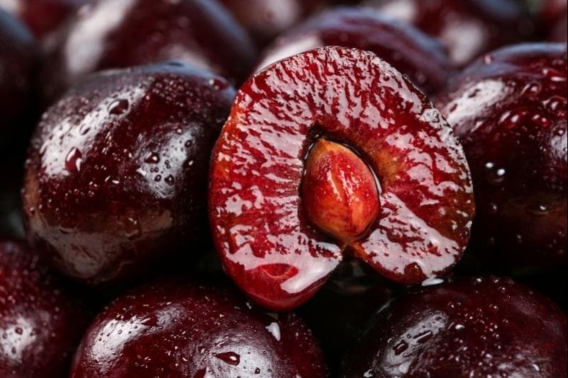 频上热搜！狂炫“年货宠儿”车厘子后中毒？食用要注意这些