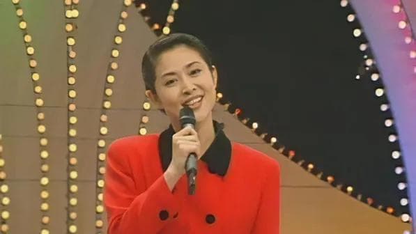 从话剧院演员到央视一姐：倪萍与《综艺大观》的传奇故事