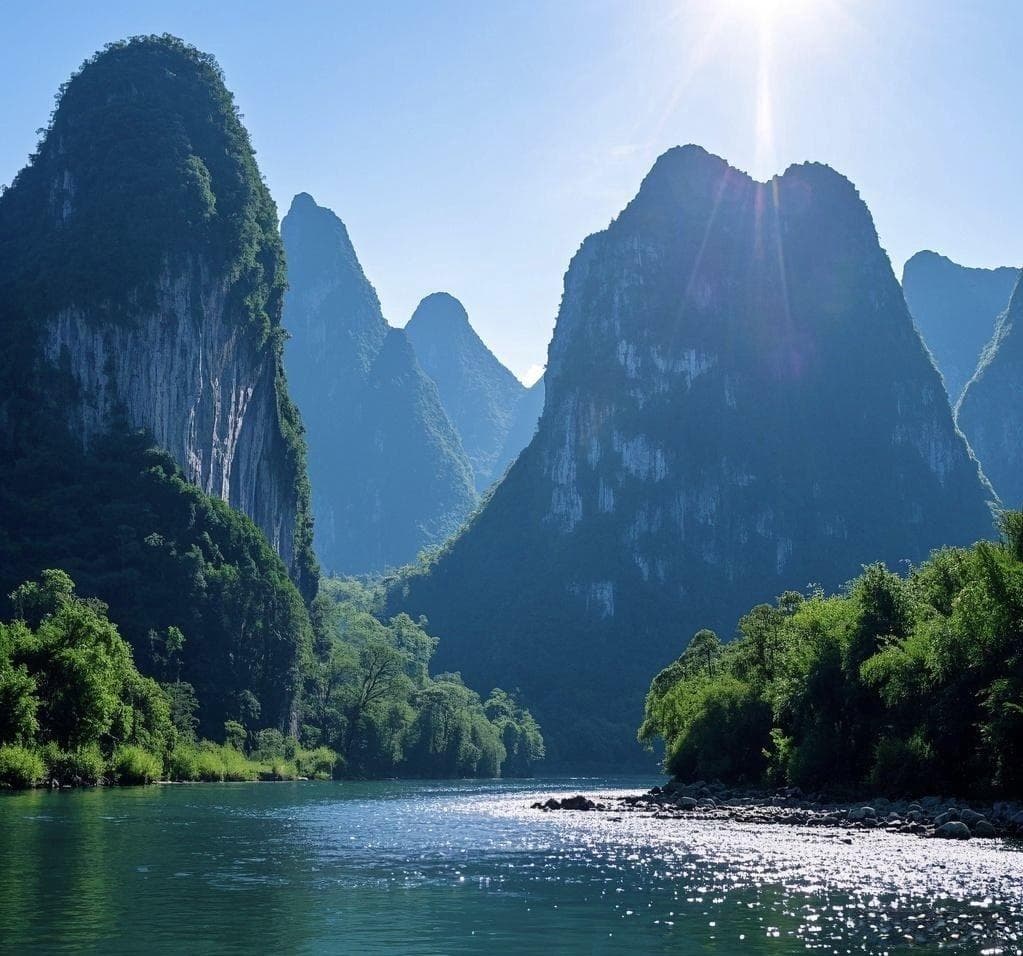 漫步桂林的公园，山水画卷中的诗意漫游
