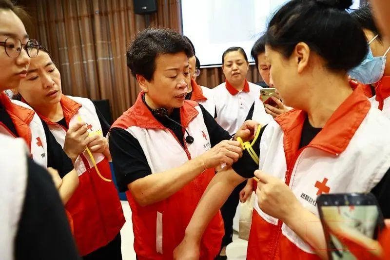 周菊珍：只要“人人会急救”的目标还没实现，就不能退休