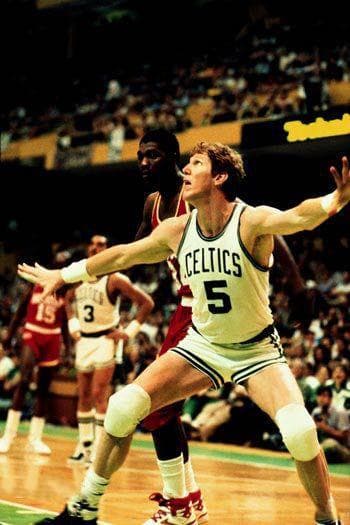 1974年NBA状元：“红色巨人”——比尔·沃尔顿
