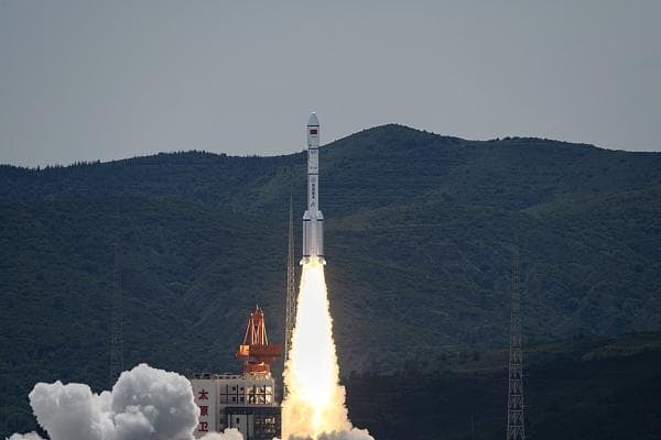 “中国正加大投资卫星项目挑战星链，意识到其对国家安全的重要性”