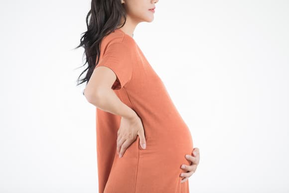 女职工休完产假不回来上班怎么办
