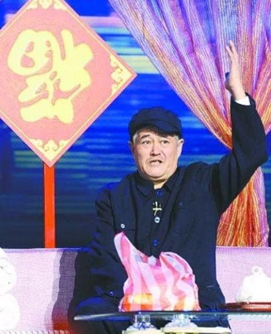 赵本山首登春晚：传奇一夜，喜剧巨星诞生