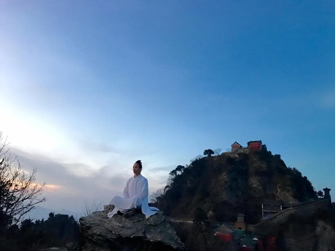 道家养生气功六种，传承千年行之有效，调和阴阳强健脏腑的养生气功心法