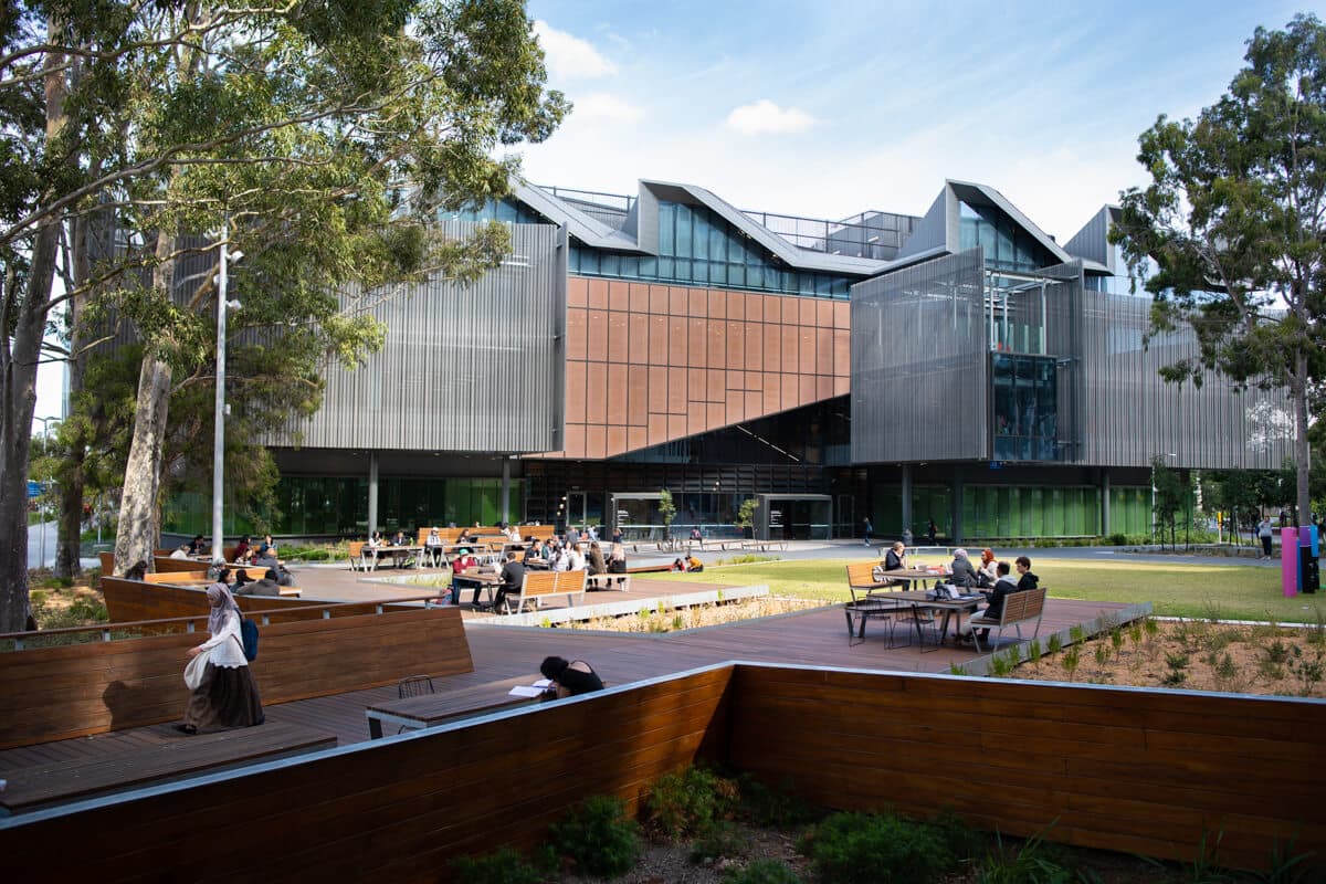 蒙纳殊大学评价好吗？Monash University 世界排名及入学资格