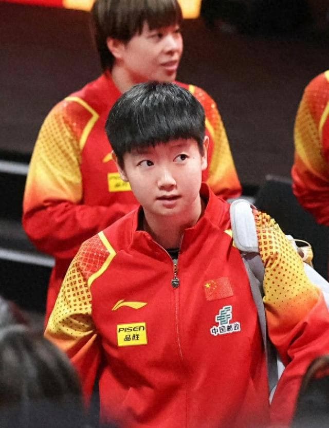 孙颖莎高情商回答混双问题，展现专业素养