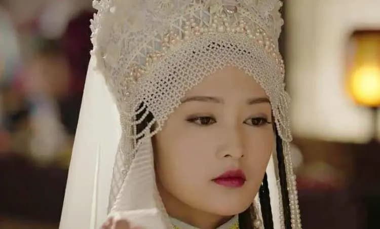 乾隆身边的“异族女子”，“香妃”一名由她而来，国色天香
