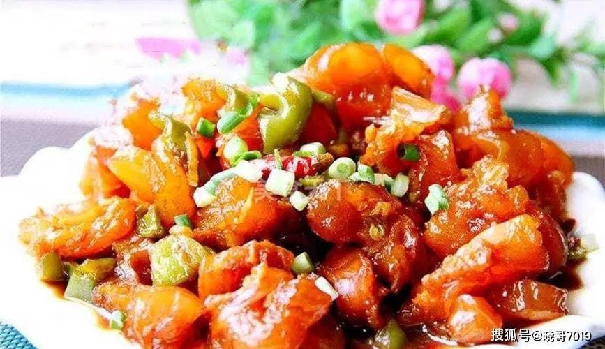 红烧牛蹄筋制作教程：软糯Q弹，汤汁浓郁，营养美味