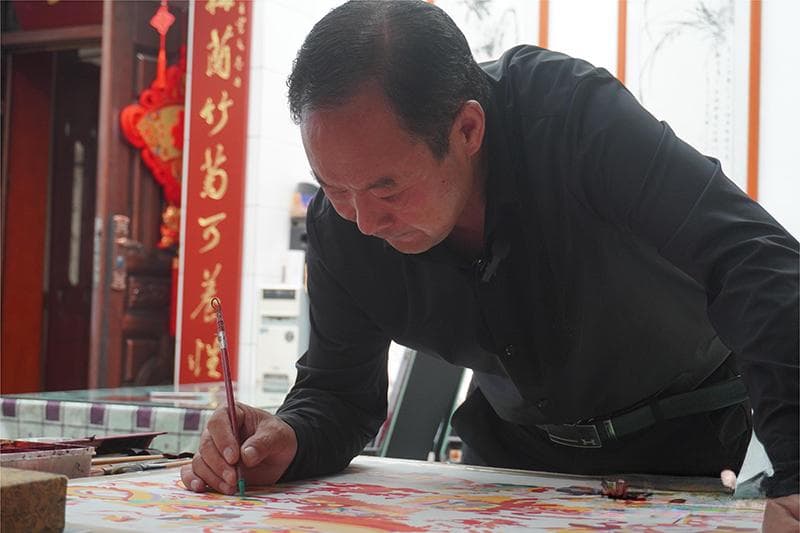 大通农民画：画中的庄稼汉 画外的艺术家
