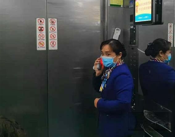 电梯自救指南：这些正确方法和危险行为要知道