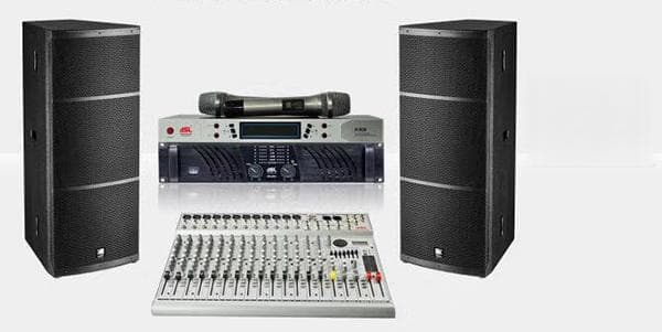 调音台和声卡的区别：功能、用途和应用场景全方位对比