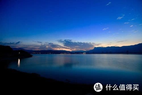 现代旗袍设计趋势与创新探索