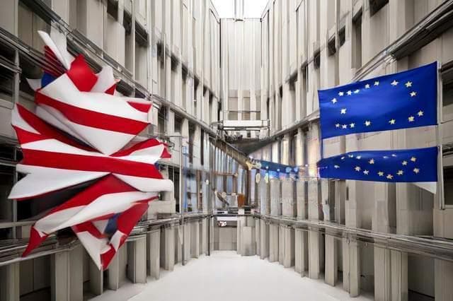 欧洲开始跟美国对着干了，DeepSeek评欧洲VS美国谁更强？