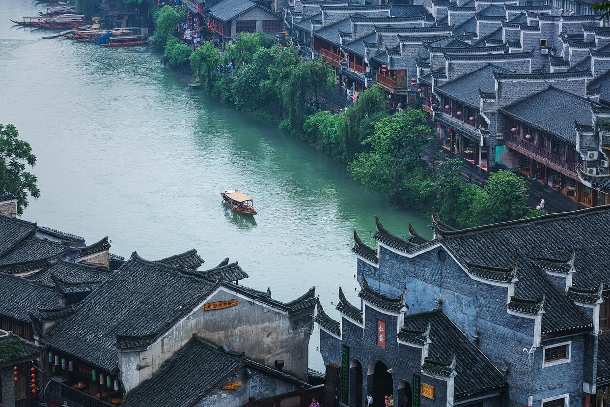 湖南省适合自驾游的地方推荐