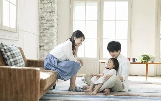 “教”在学校，“育”在家庭！
