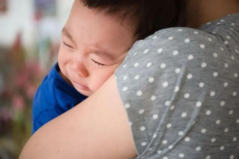 孩子爱吃迷糊奶怎么办？谈谈成因、利弊和应对