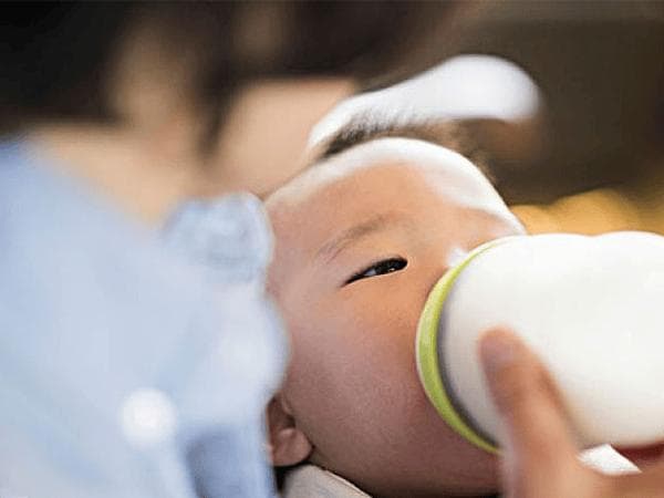 三个月宝宝厌奶期瘦了怎么办？三个实用解决方案