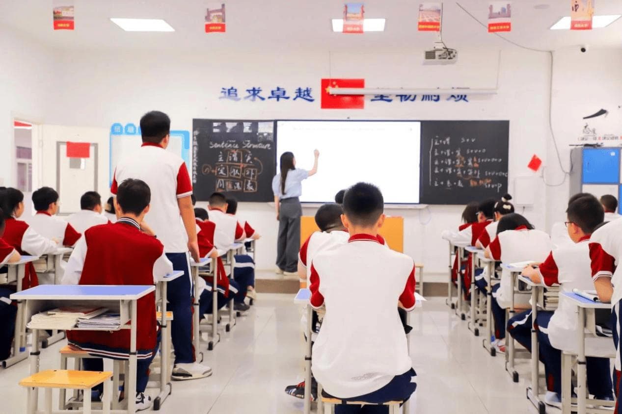 职高生也能考大学：普通高考和高职单招双通道详解