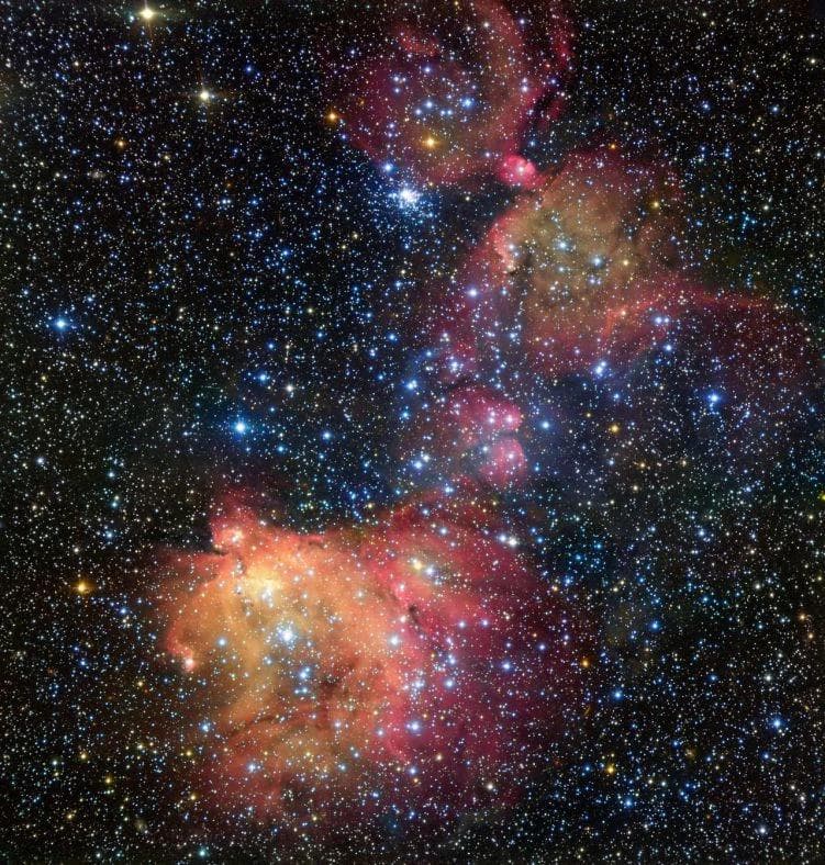 星云与星团：宇宙中的绚丽天体