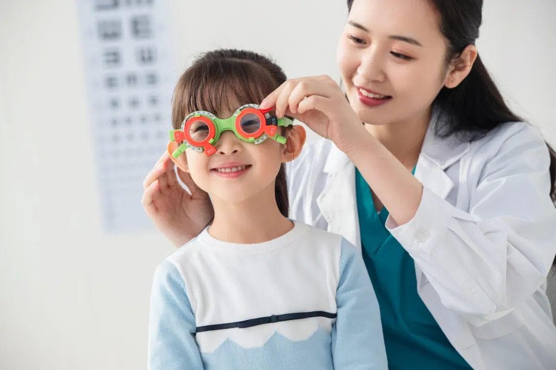 眼轴能缩短？近视可回退？都是真的！但是……