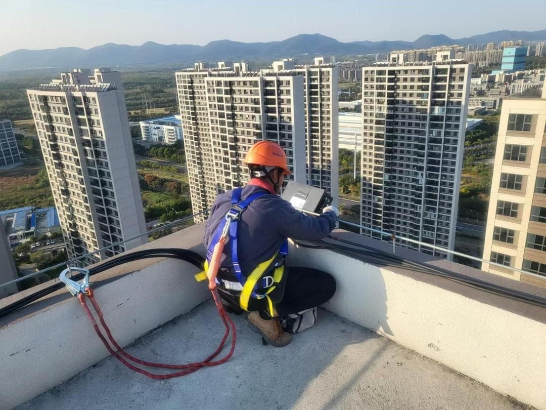 江苏南京：5G特型天线助力居民区信号升格