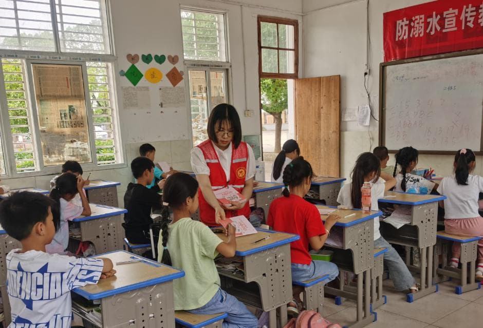 珍爱生命  谨防溺水——市妇联防溺水宣传教育活动