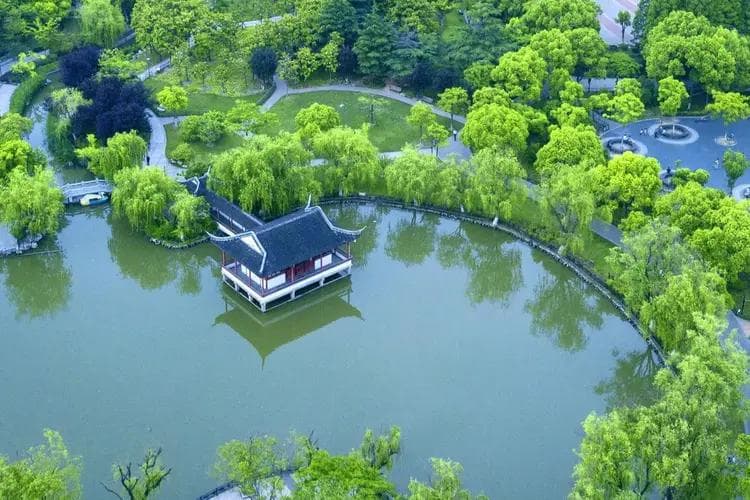 淞南镇：上海宝山区的现代化新型城镇