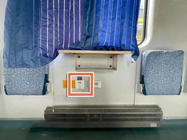 高铁上充电如何避免手机“受伤”？这些要点要牢记！