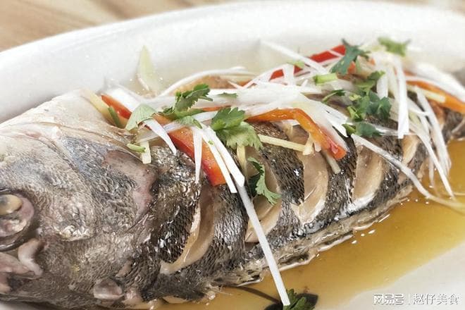 夏天吃肉别只知牛羊猪，这5种肉清淡易消化，10道佳肴多多安排